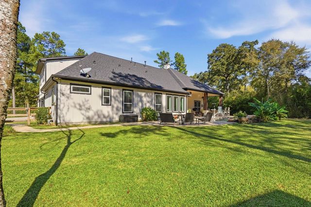 33710 Walnut Grove Drive, Magnolia, TX 77355