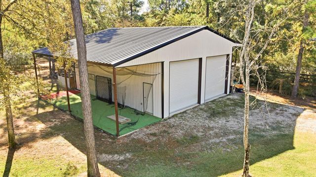 33710 Walnut Grove Drive, Magnolia, TX 77355