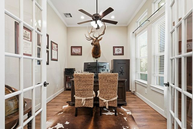 33710 Walnut Grove Drive, Magnolia, TX 77355