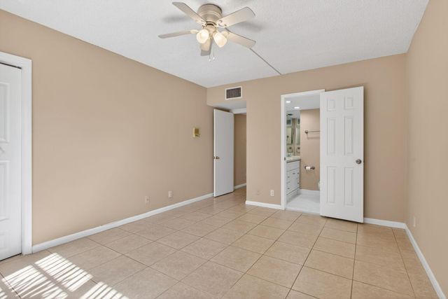 1780 NE 39th Court 901, Pompano Beach, FL 33064
