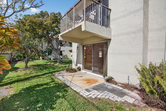 1780 NE 39th Court 901, Pompano Beach, FL 33064