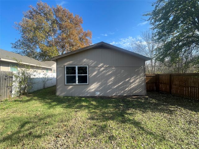 203 Broad Street, Mckinney, TX 75069