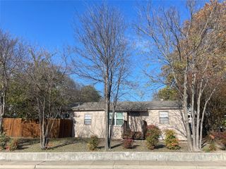 203 Broad Street, Mckinney, TX 75069