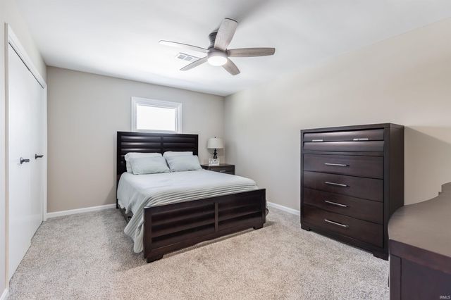 7244 Edgedale Drive, Newburgh, IN 47630