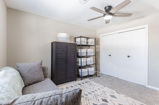 7244 Edgedale Drive, Newburgh, IN 47630