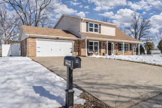 7244 Edgedale Drive, Newburgh, IN 47630