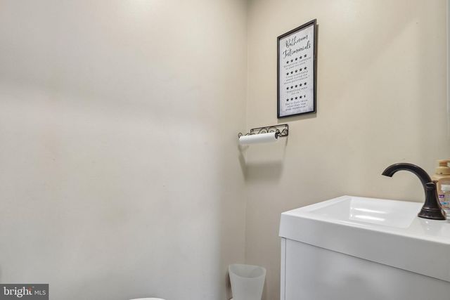 100 ANNABELLE AVE, Trenton, NJ 08610