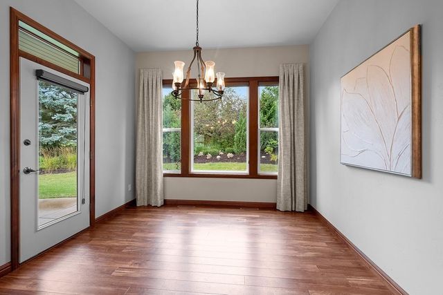 1004 HEYERDAHL HEIGHTS, Hobart, WI 54313
