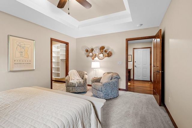 1004 HEYERDAHL HEIGHTS, Hobart, WI 54313