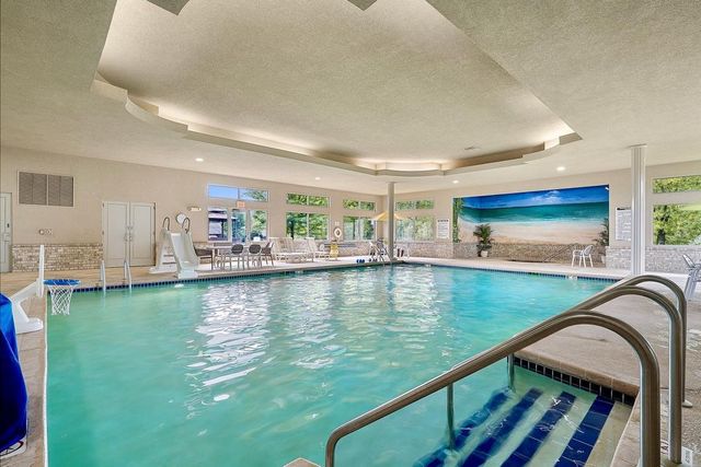 1004 HEYERDAHL HEIGHTS, Hobart, WI 54313
