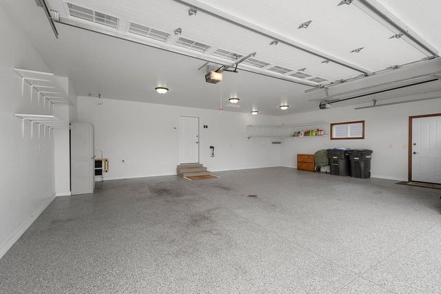 1004 HEYERDAHL HEIGHTS, Hobart, WI 54313