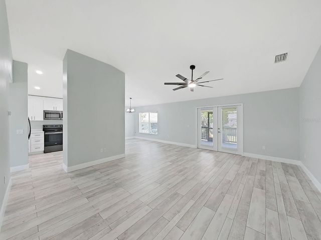 1025 LAKE AVOCA PLACE, Tarpon Springs, FL 34689