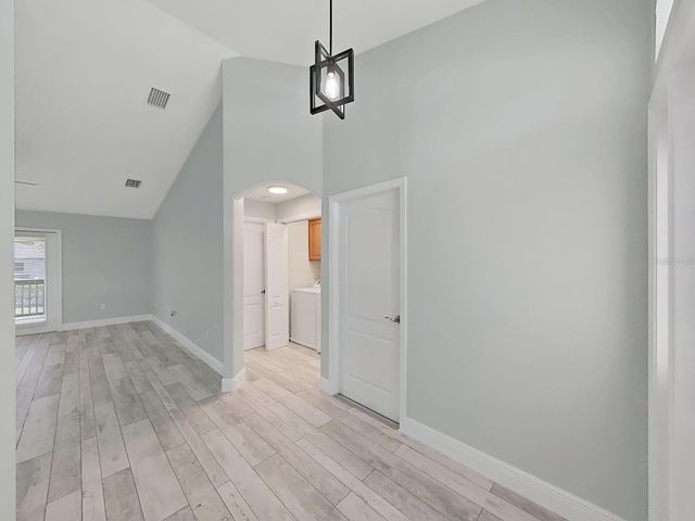 1025 LAKE AVOCA PLACE, Tarpon Springs, FL 34689