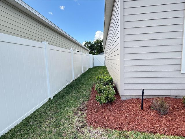 7656 SW 74TH LOOP, Ocala, FL 34481