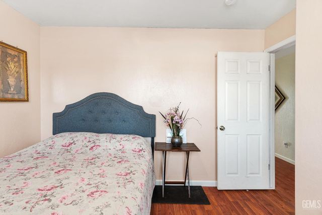 9703 touchstone dr, Bakersfield, CA 93311