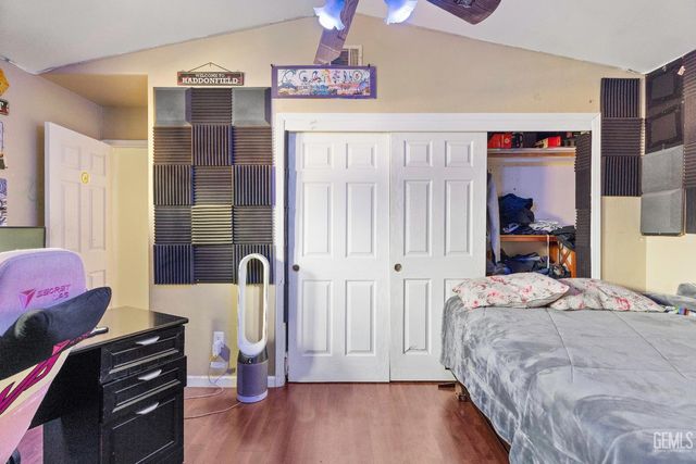 9703 touchstone dr, Bakersfield, CA 93311