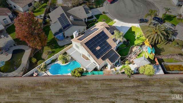 9703 touchstone dr, Bakersfield, CA 93311