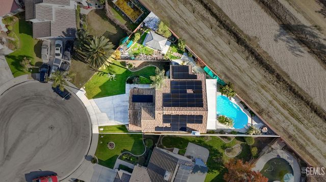 9703 touchstone dr, Bakersfield, CA 93311