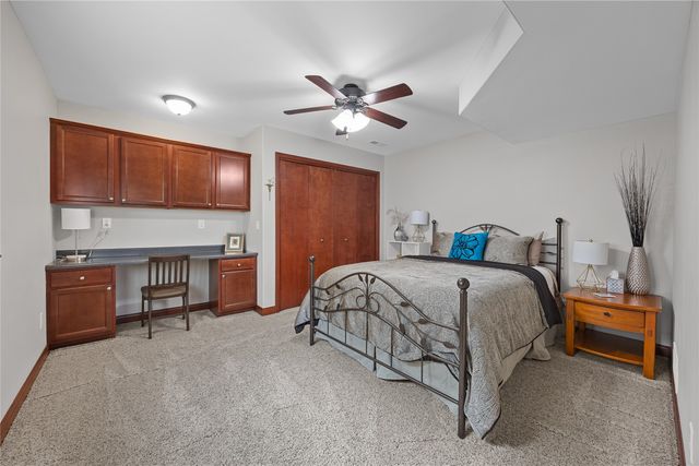 804 Palmyra Drive NE, Cedar Rapids, IA 52402