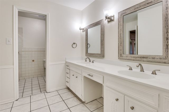 1910 Jamestown Court, Arlington, TX 76013