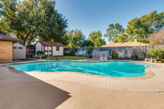 1910 Jamestown Court, Arlington, TX 76013