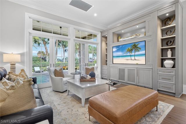 9815 Bay Meadow, Estero, FL 34135