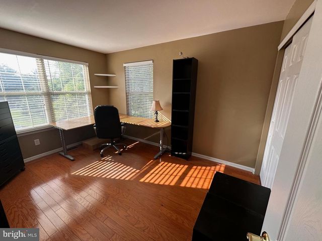 11 WOODRUSH CT, Delran, NJ 08075