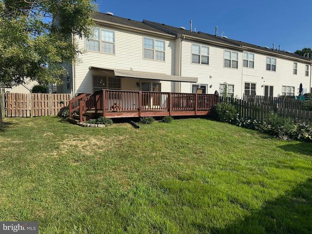 11 WOODRUSH CT, Delran, NJ 08075