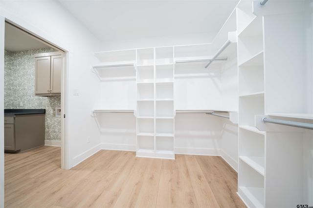 284 Ron Boyett, White Oak, TX 75693