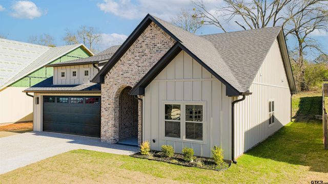 284 Ron Boyett, White Oak, TX 75693