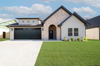 284 Ron Boyett, White Oak, TX 75693