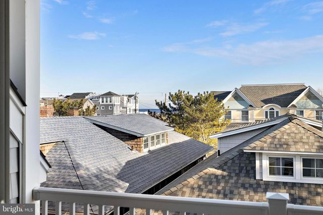 106 FIFTH, Beach Haven, NJ 08008