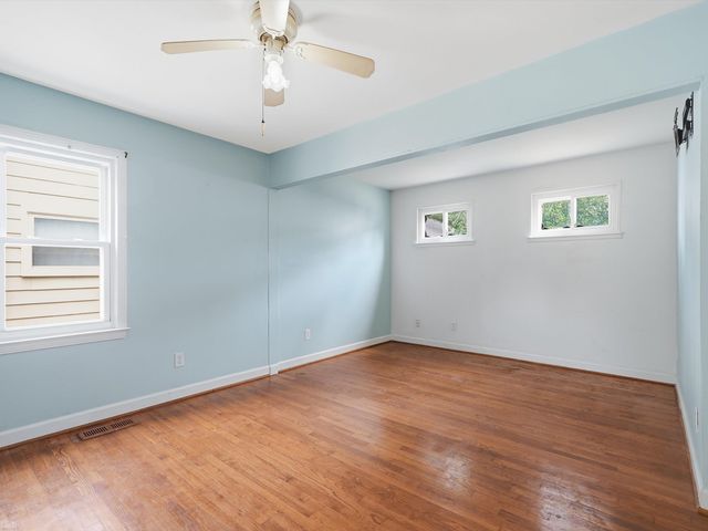 23800 Couzens Avenue, Hazel Park, MI 48030
