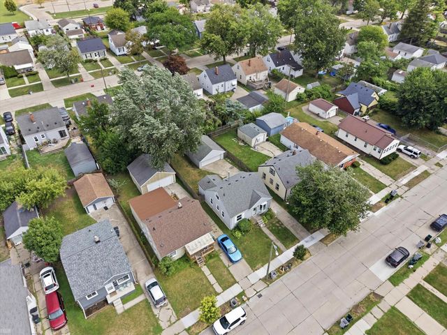 23800 Couzens Avenue, Hazel Park, MI 48030