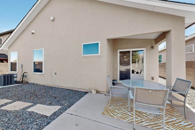 2119 N Ensenada Circle SE, Rio Rancho, NM 87124