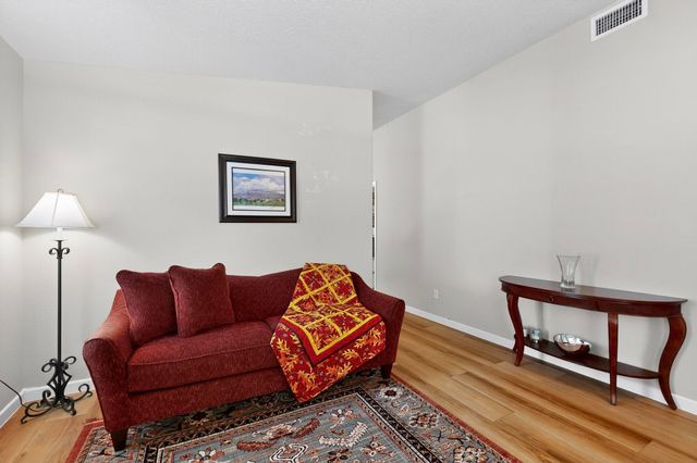 2119 N Ensenada Circle SE, Rio Rancho, NM 87124