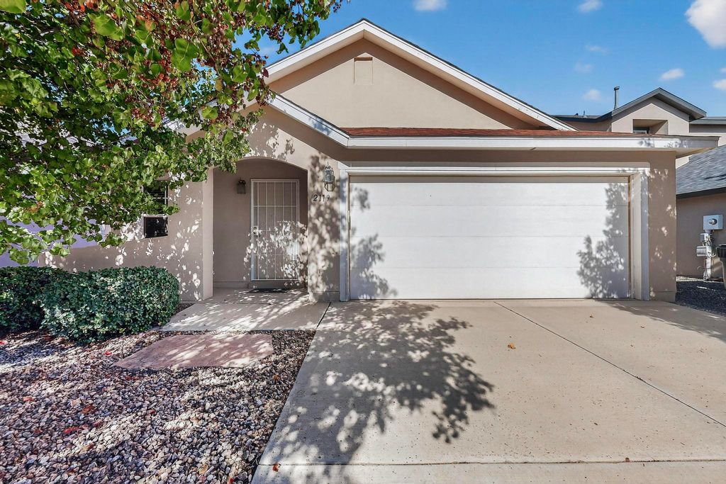 2119 N Ensenada Circle SE, Rio Rancho, NM 87124