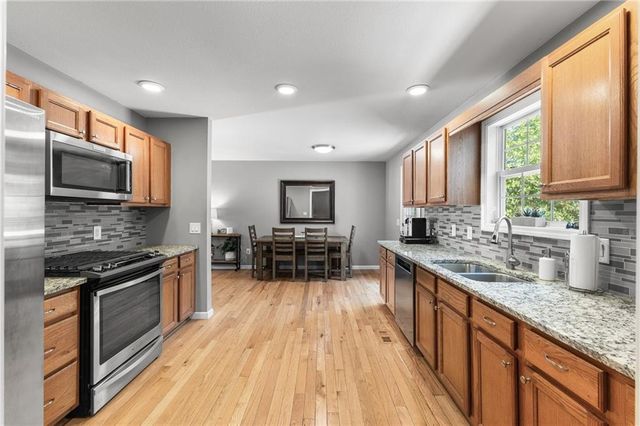 84 Pin Oak Lane, Ellijay, GA 30540