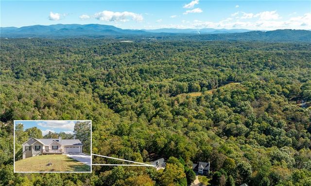 84 Pin Oak Lane, Ellijay, GA 30540