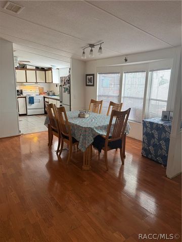 9685 N Westridge Terrace, Crystal River, FL 34428