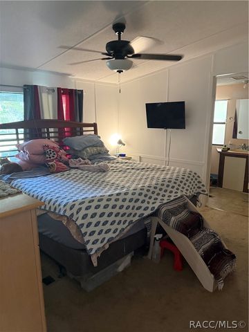 9685 N Westridge Terrace, Crystal River, FL 34428
