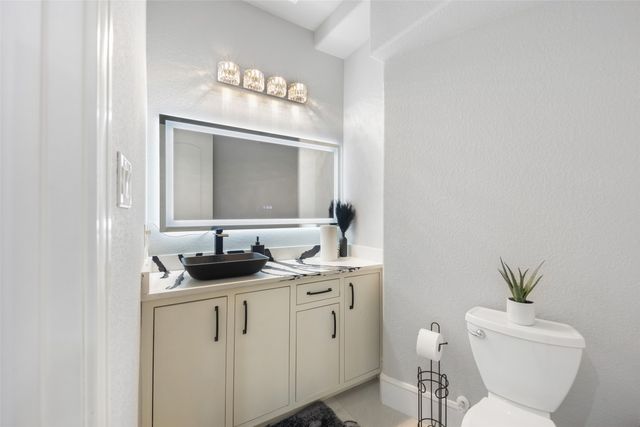 7281 Waters Edge Drive, The Colony, TX 75056