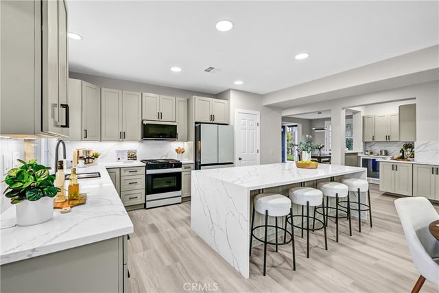 1355 Duckwalk Road, San Marcos, CA 92069