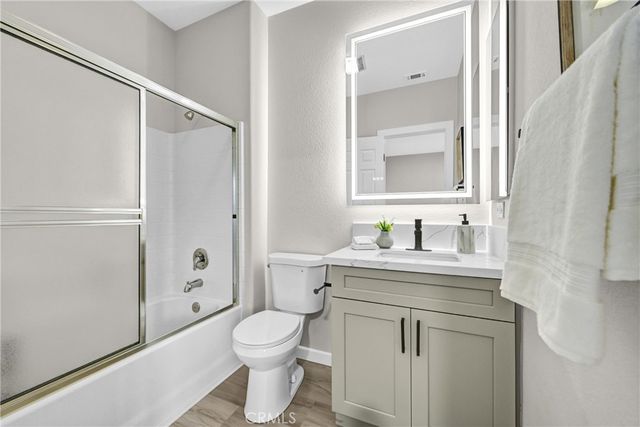 1355 Duckwalk Road, San Marcos, CA 92069