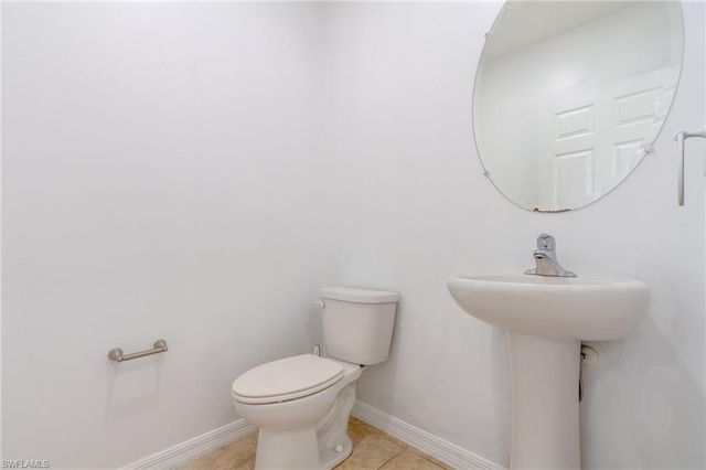 1717 3rd PL, Cape Coral, FL 33991