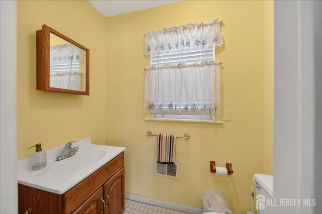 112 Commerce Street, Perth Amboy, NJ 08861