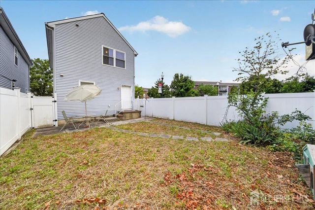 112 Commerce Street, Perth Amboy, NJ 08861