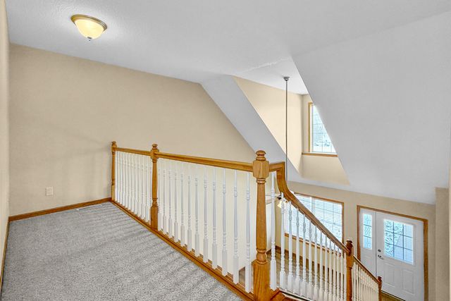 305 WALKER Way, Blue Grass, IA 52726