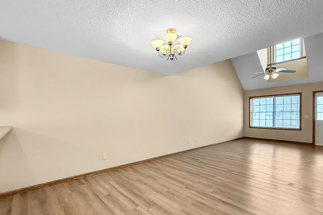 305 WALKER Way, Blue Grass, IA 52726