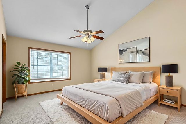 305 WALKER Way, Blue Grass, IA 52726